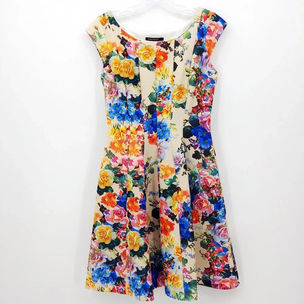 Robbie Bee Photorealistic Floral Cream Scuba Dress - Picture 1 of 5